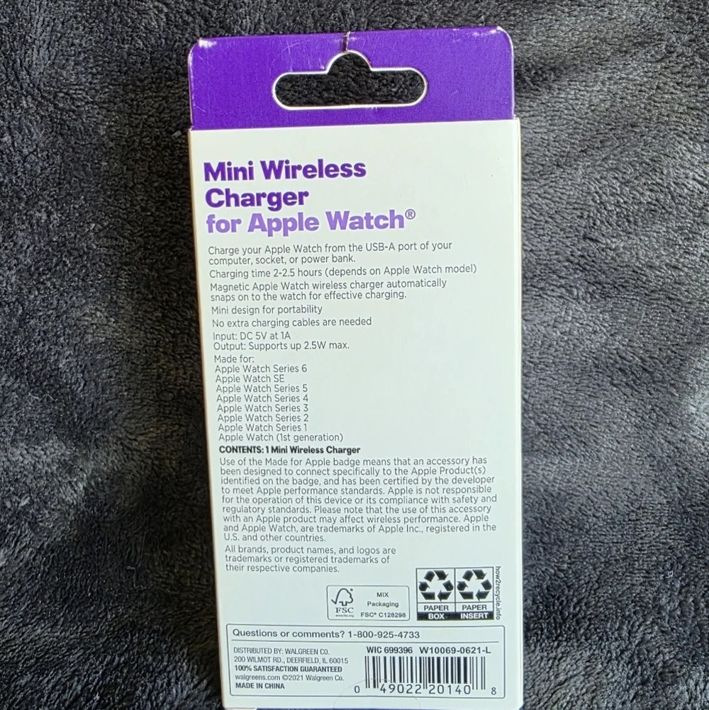 New Infinitive Mini Wireless Charger for Apple Watch, white with USB - A portal